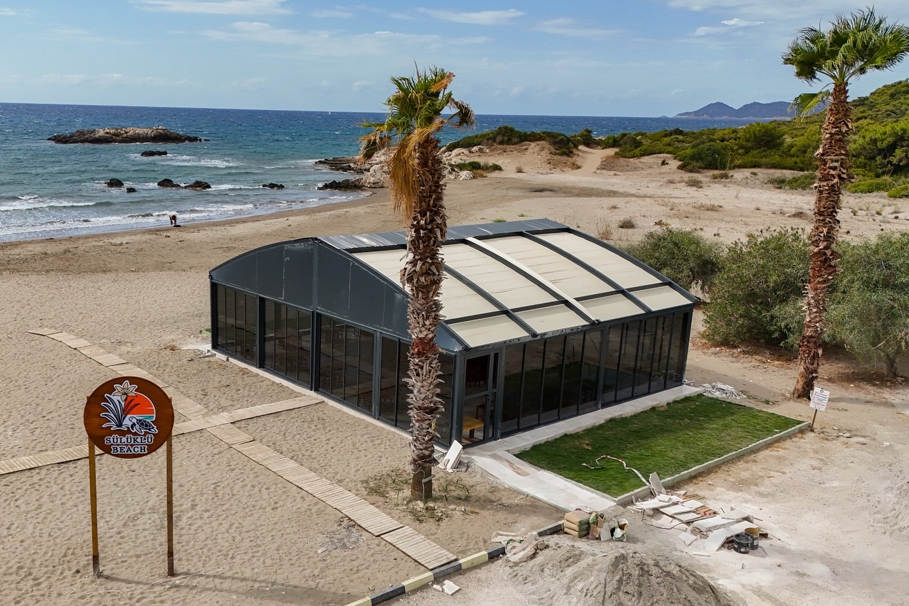 Sülüklü Beach ve Mimoza Cafe Kış Kopnsepti